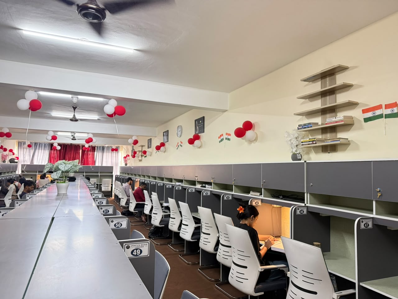 Focus Zone Library — reading environment